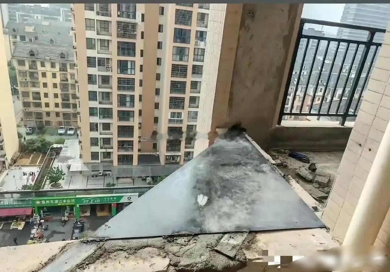 一个敢叫，一个敢施工[允悲] ​​​