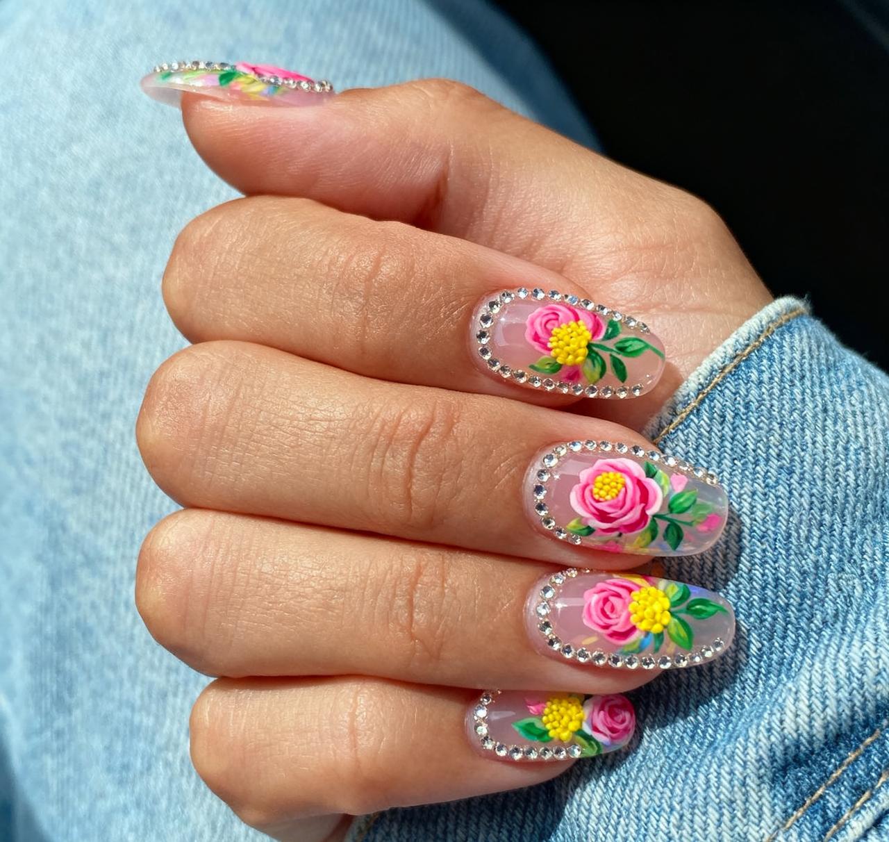 球员场上失误被网友喷得很惨，难道真的是因为指甲颜色惹来争议？这届网友也太较真了吧