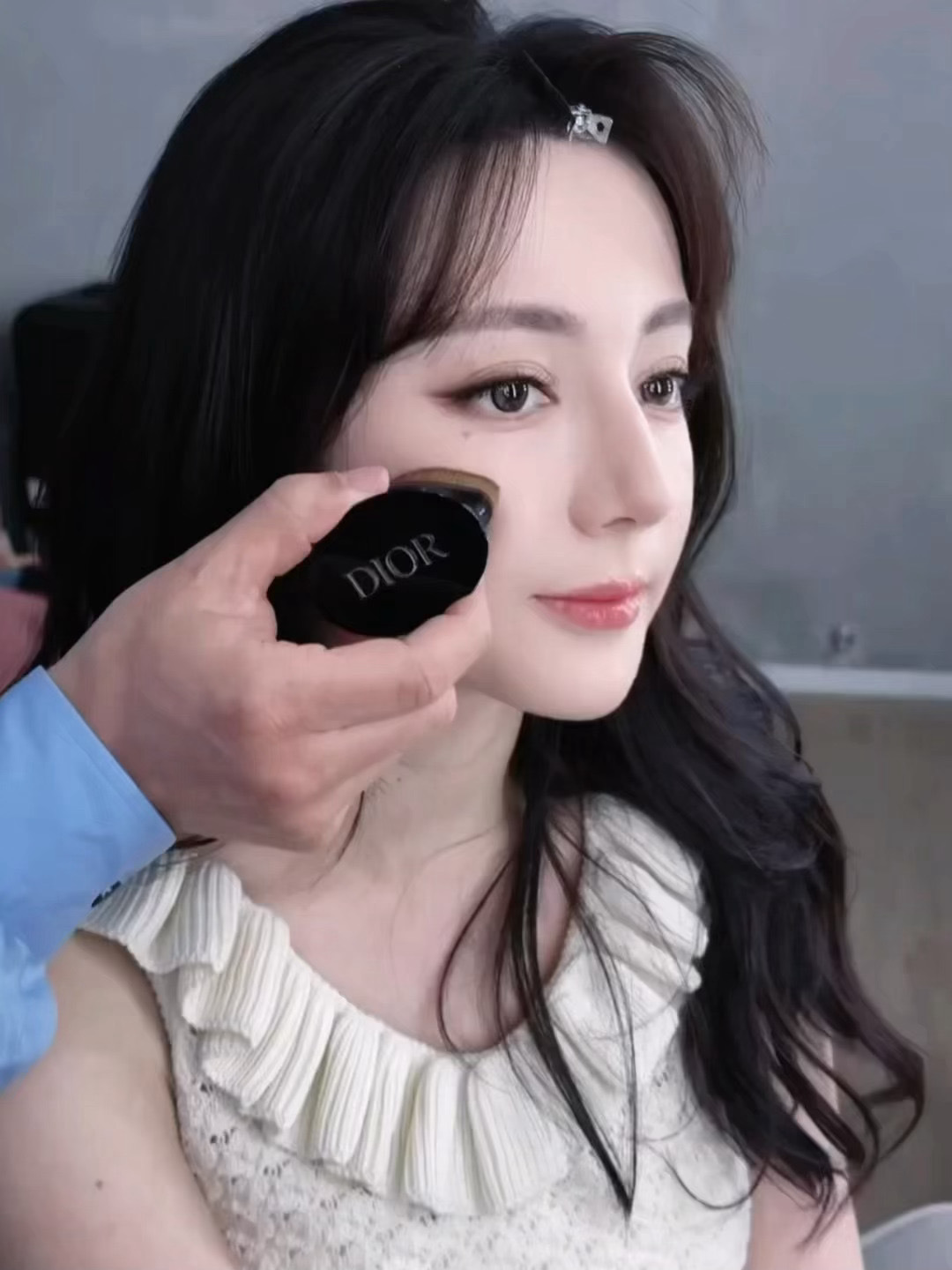 迪丽热巴卫蓝dlrb迪奥全球品牌大使迪丽热巴 “我永远不会想我要永远十八，我就想