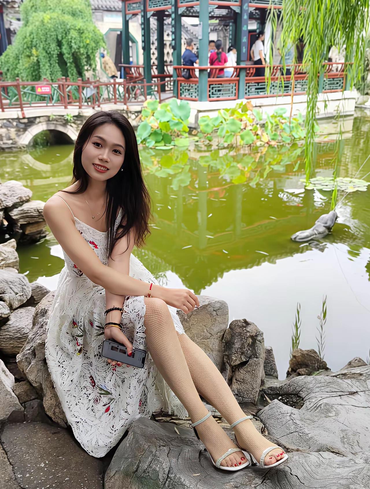 这是什么丝袜看着跟蛇皮似的好恶心