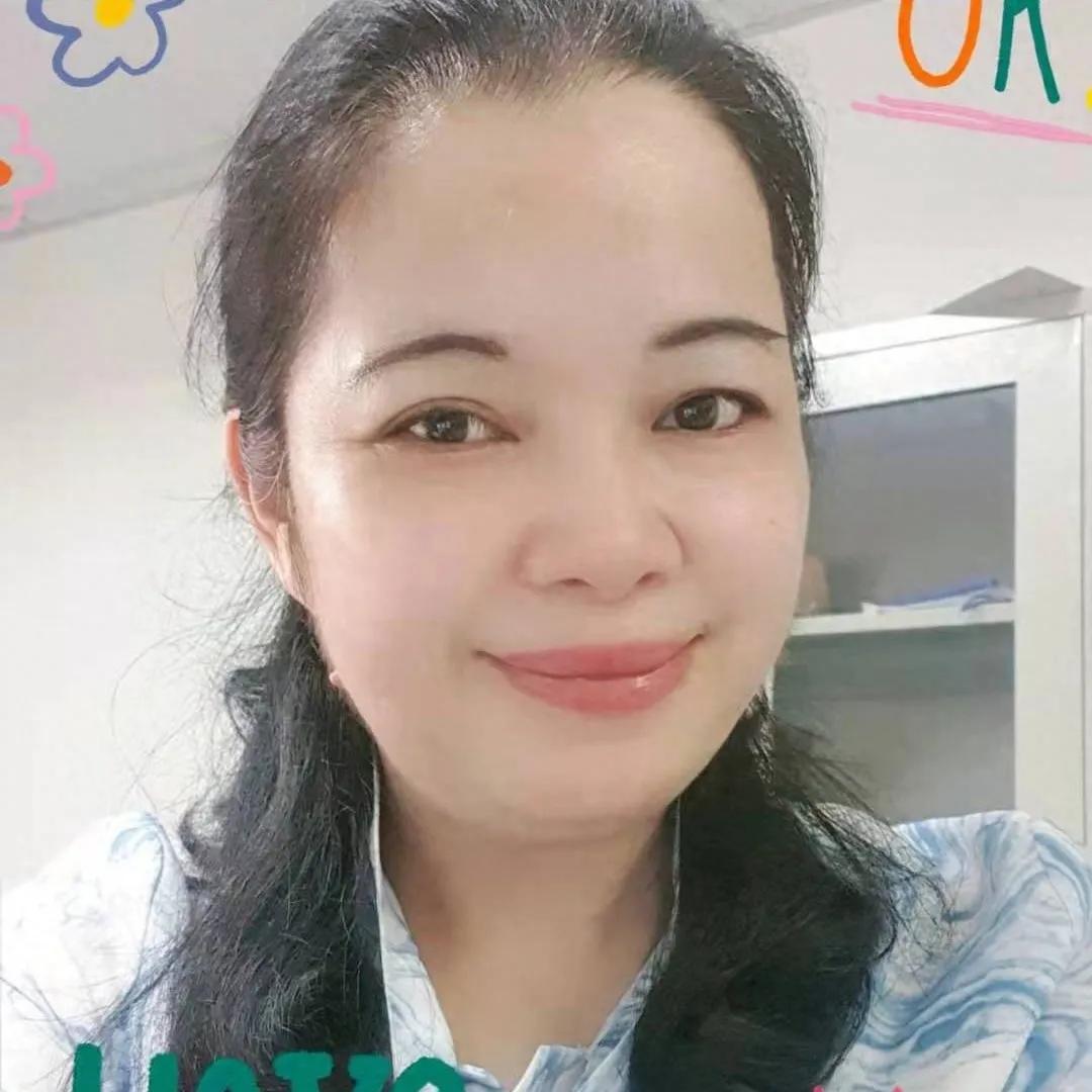 有谁的老公是这样的呢？
我老公57岁，单位让提前退休，每个月给3000块钱。我说