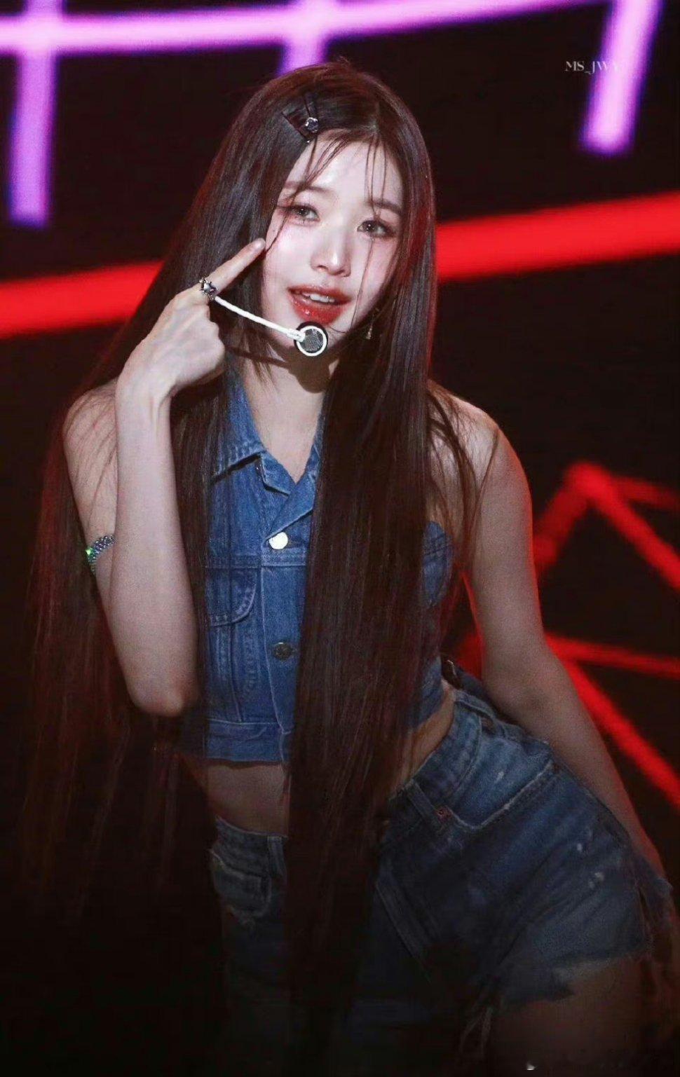 余宇涵事件最大最无辜的受害者就是张元英了吧 ​​​