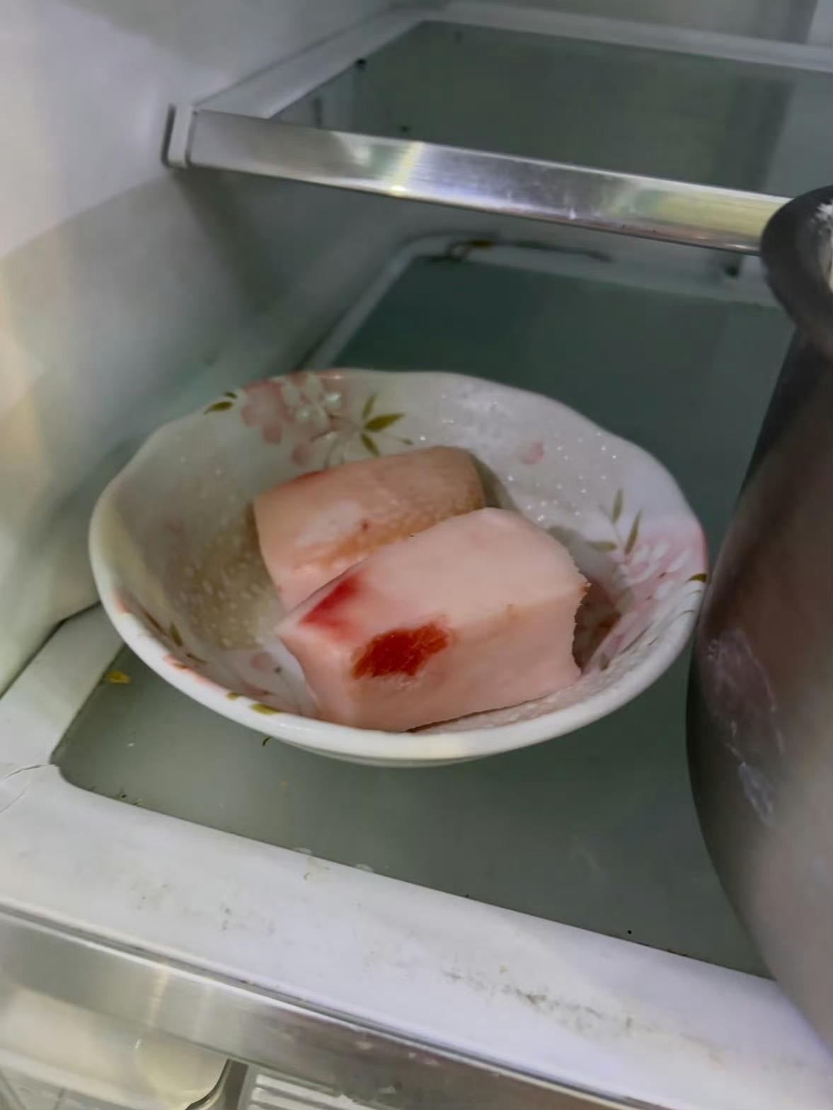 可恶！带血生肥肉块竟然伪装桃子 ​​​