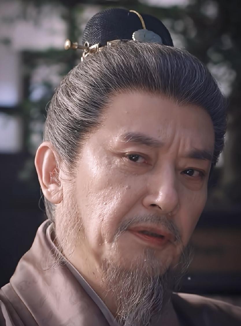 导演也真是服了这届网友了吧。
明明《兰香如故》里都是漂亮女演员了结果网友另辟蹊径