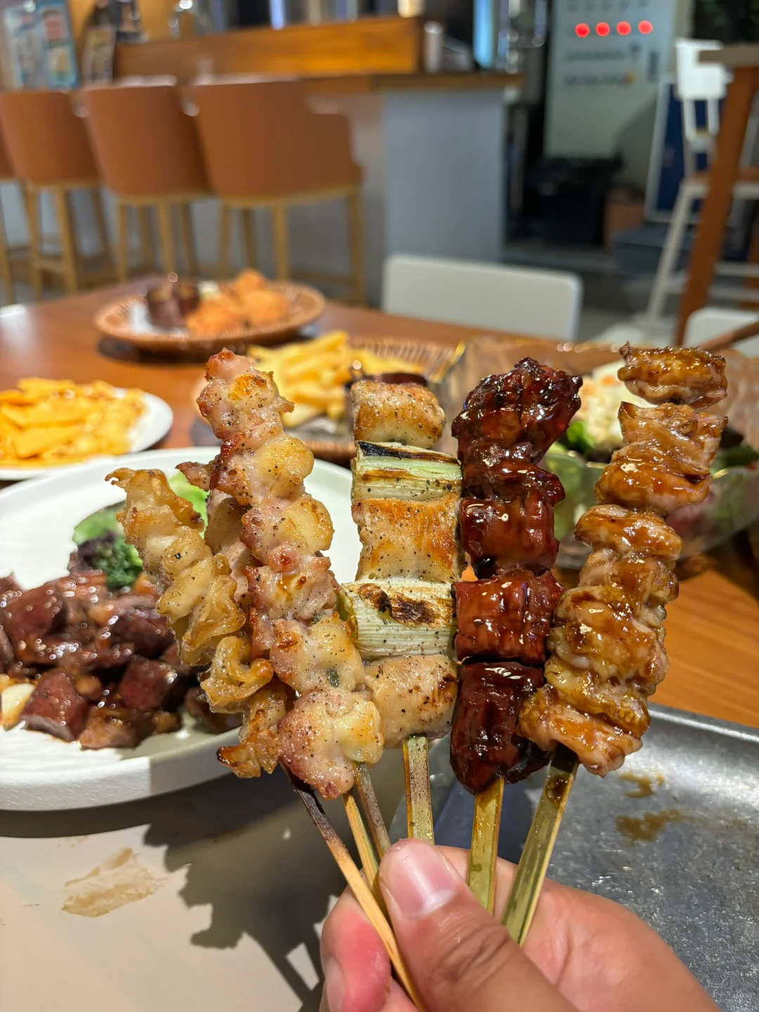 打卡黑博精酿，喝酒🍺吃饭两不误
