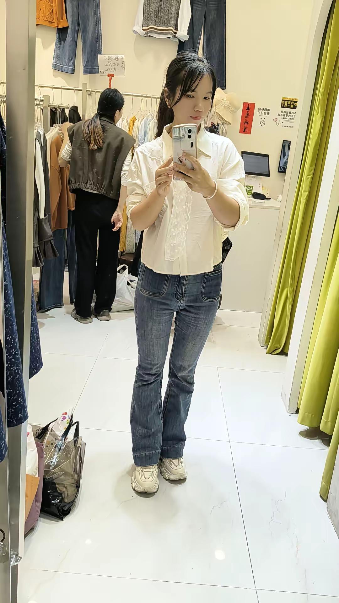 “这一生要有多幸运，才能遇到那个         不让你受一点委屈，护你周全的人