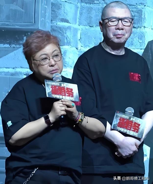 韩红喊“走个面儿”被喷，谢娜演唱会翻车被迫取消，这俩事儿搁一块看，说明了一个特别