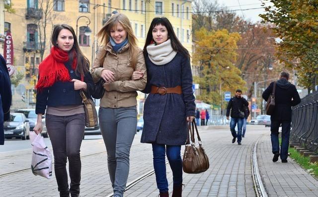 俄乌战争模式已经进入了完美阶段，全世界除了俄罗斯自己，没有国家希望俄乌战争停下来