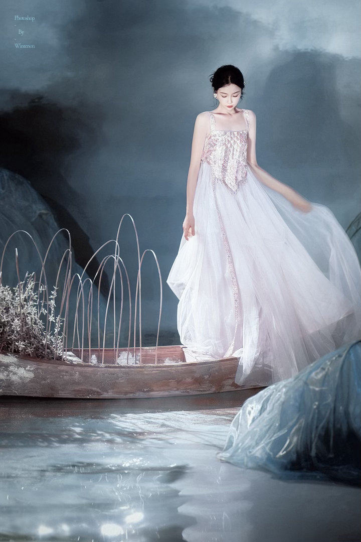 有位老师把衣服修成了白色，反而更像刚化成人形的蚌精了，谁懂。 