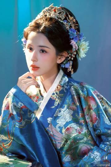 哈妮克孜油画神女哈妮克孜明制妆造 哈妮克孜油画神女 