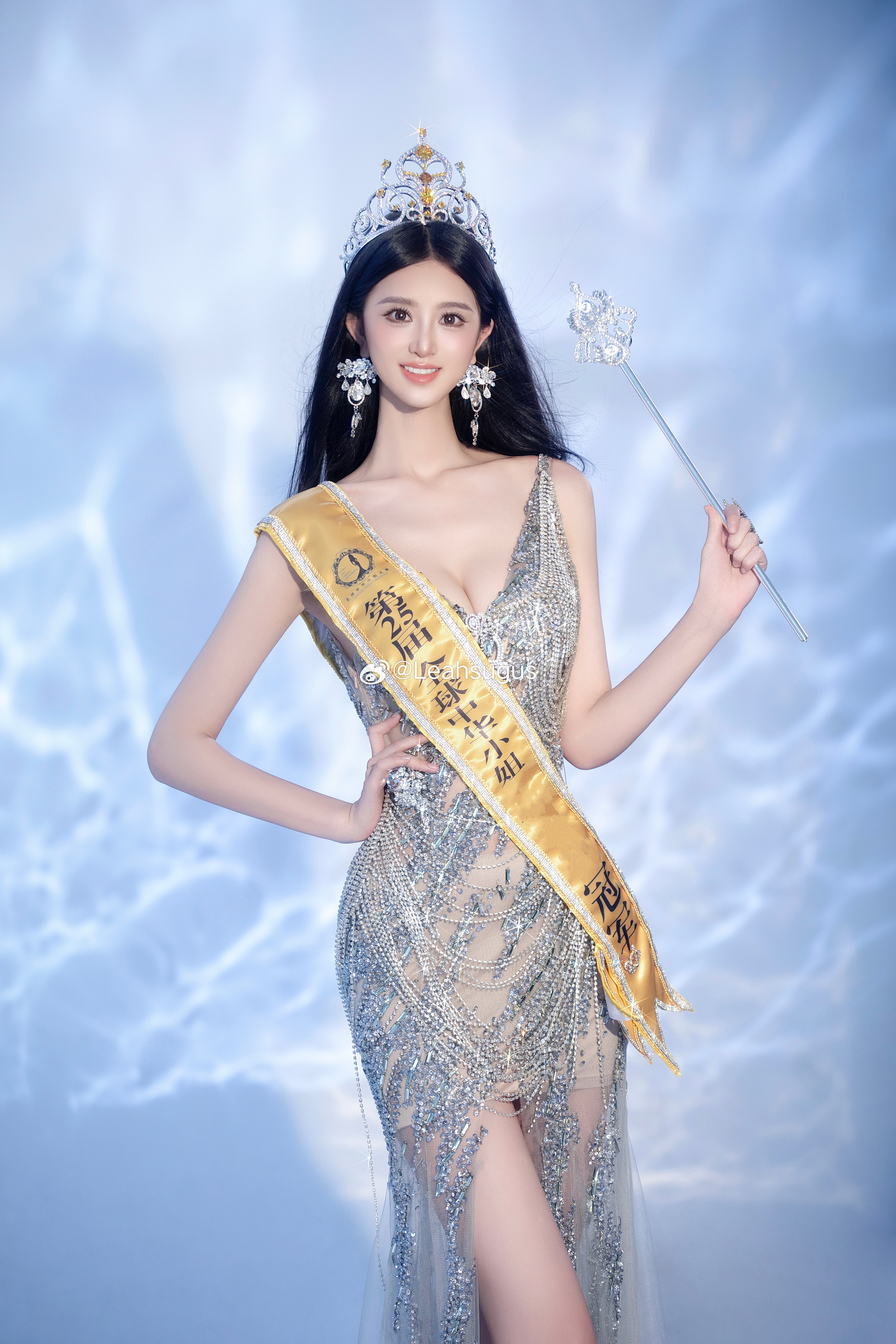 新出炉一波崭新皮肤的我[喵喵] ​​​