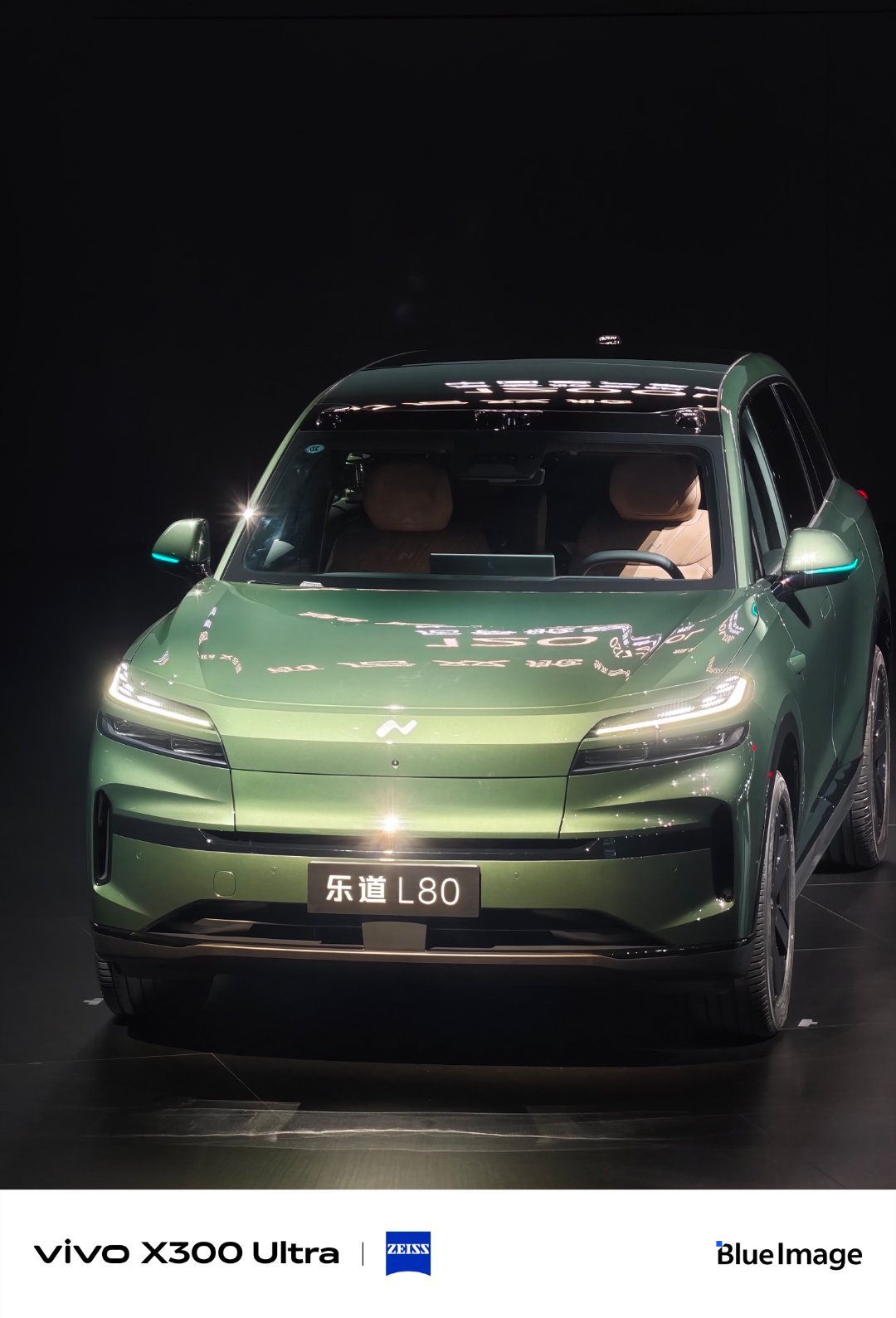 今天的乐道L80 发布会是李斌斌哥主讲的。为什么说这次 L80 是双舱大五座？就