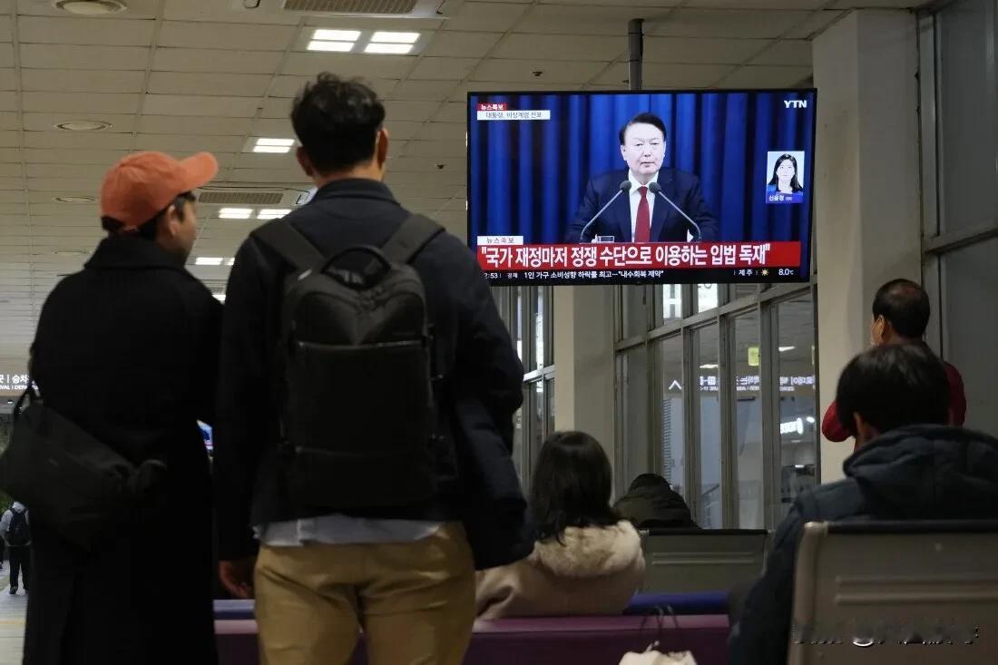 国防部长也要被弹劾，因为没有国防部长的命令，韩国707特种部队，是不会前往国会逮