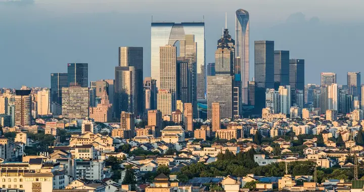 最强地级市，正在拼命建大学