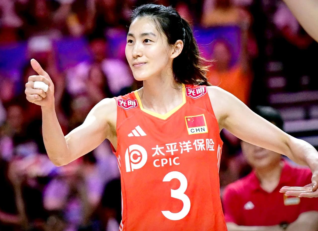 #2024世界女排联赛# 分站赛结束，刁琳宇仍排二传榜第一位！

1021次传球