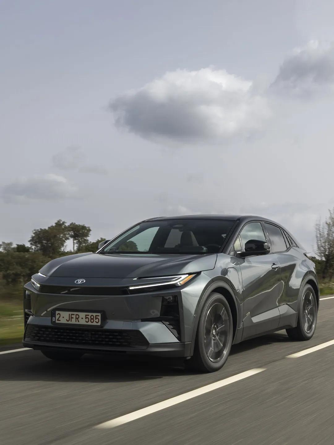 最近，丰田在欧洲市场推出了2026款C-HR Plus纯电动SUV，这是一款基于