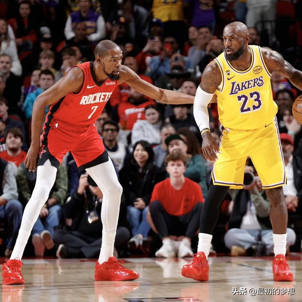 东契奇狂砍40+9+10！ 湖人124-116火箭豪取湖人7连胜，詹姆斯这么猛吗