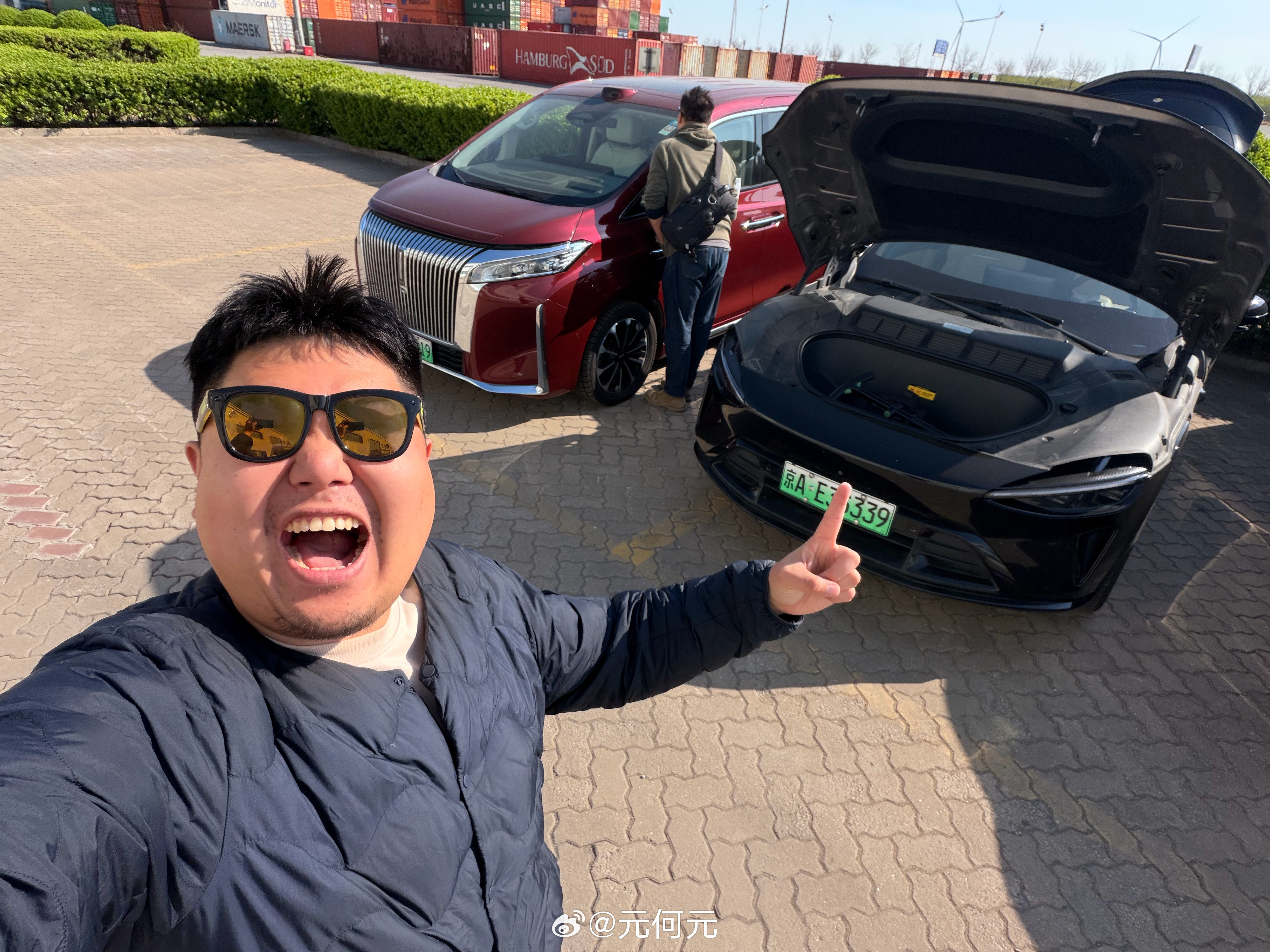 俩车海运回来咯～～～还是祖国好啊 