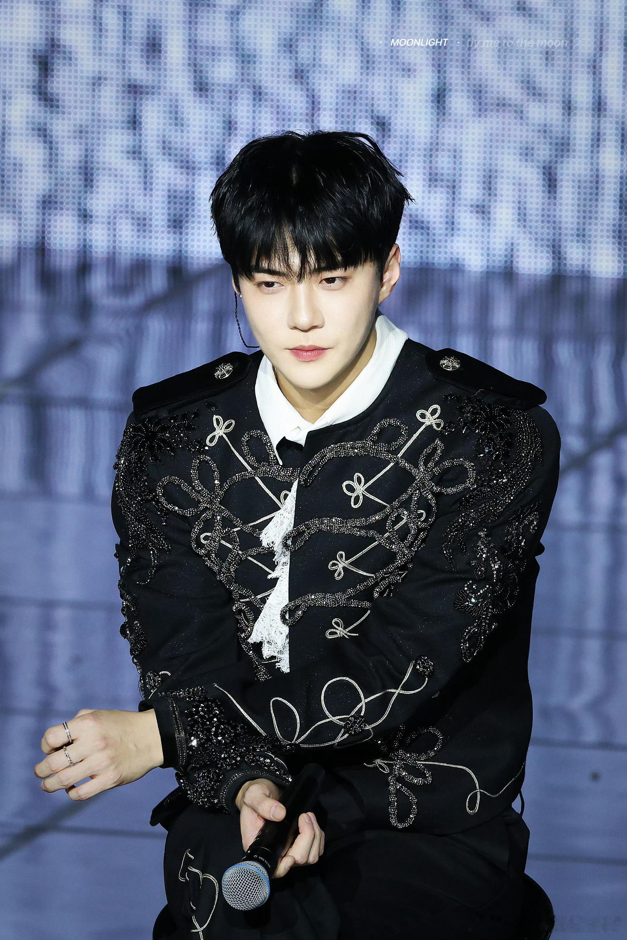 感觉宝宝瘦了好多 exo空降melon一位