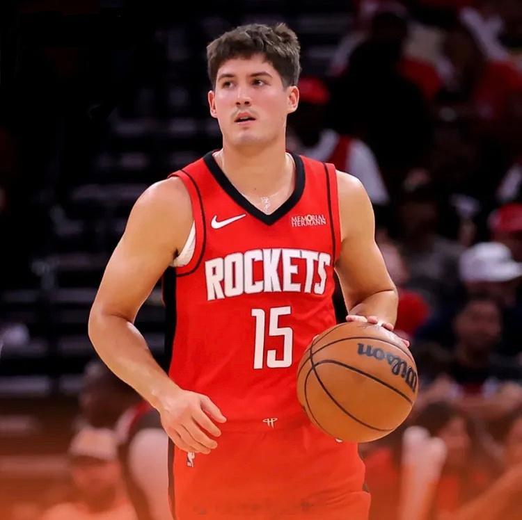 谢泼德：“当然能感受到这种热烈氛围！这种杯赛的能量的确像季后赛一样，令人兴奋。整