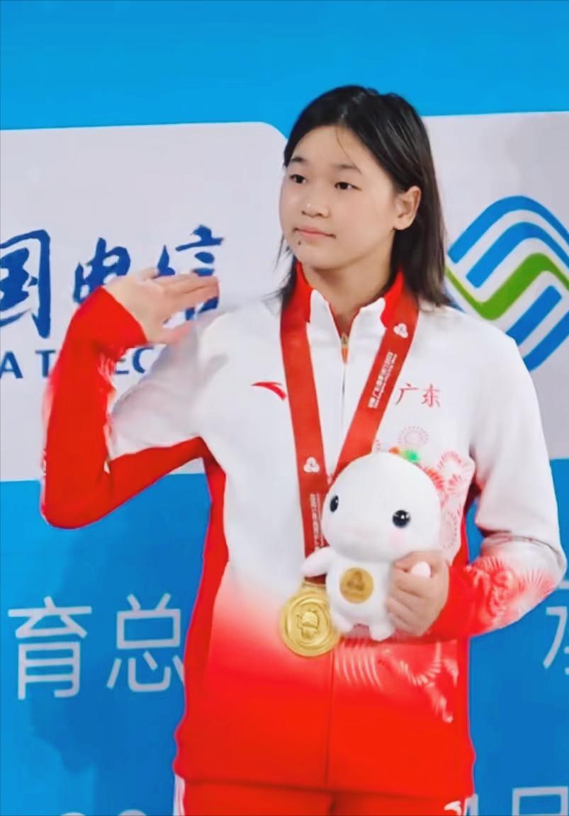 不知道大家有没有发现，这次全红婵被网暴的事，官方没打算糊弄过去。
说实话，我专门