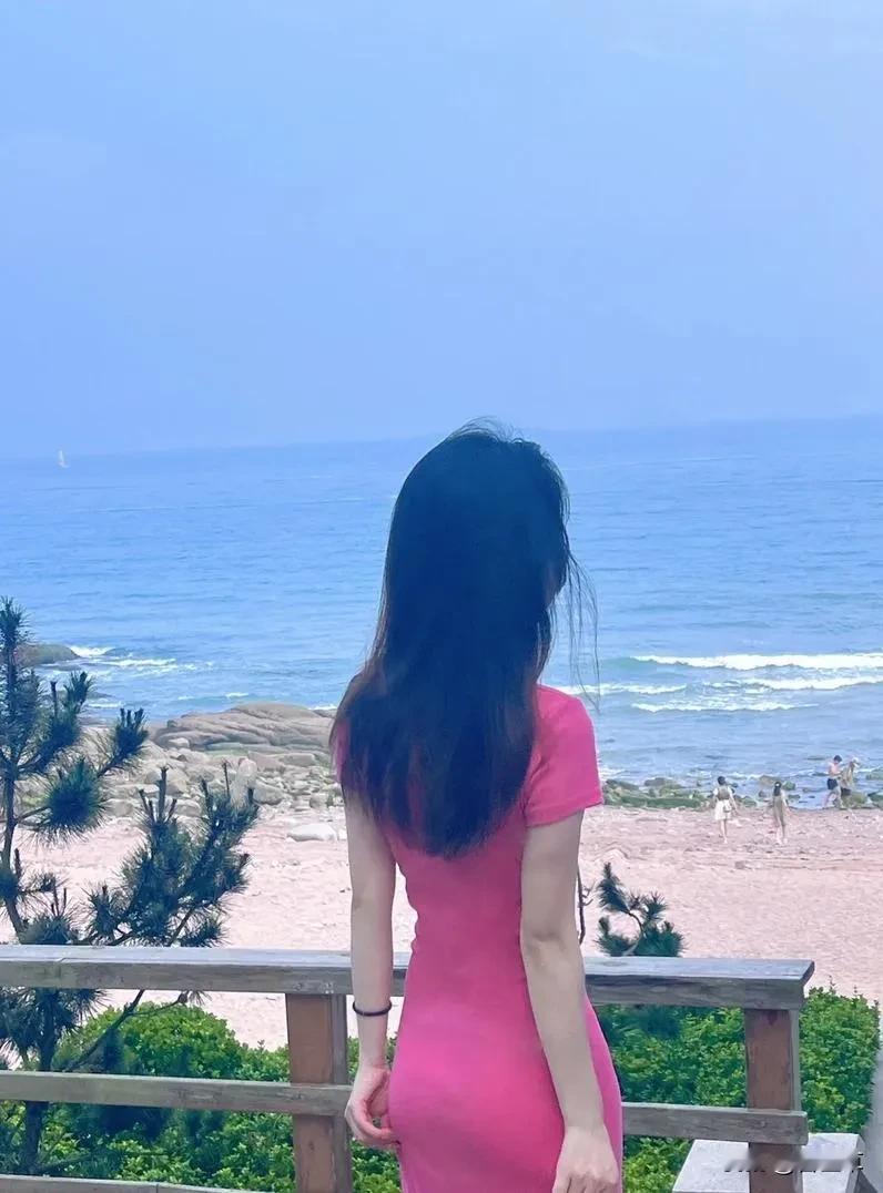 听说美利坚的加州洛杉矶有个唐人街
文/含羞草

听说加州洛杉矶，有个唐人街。 那