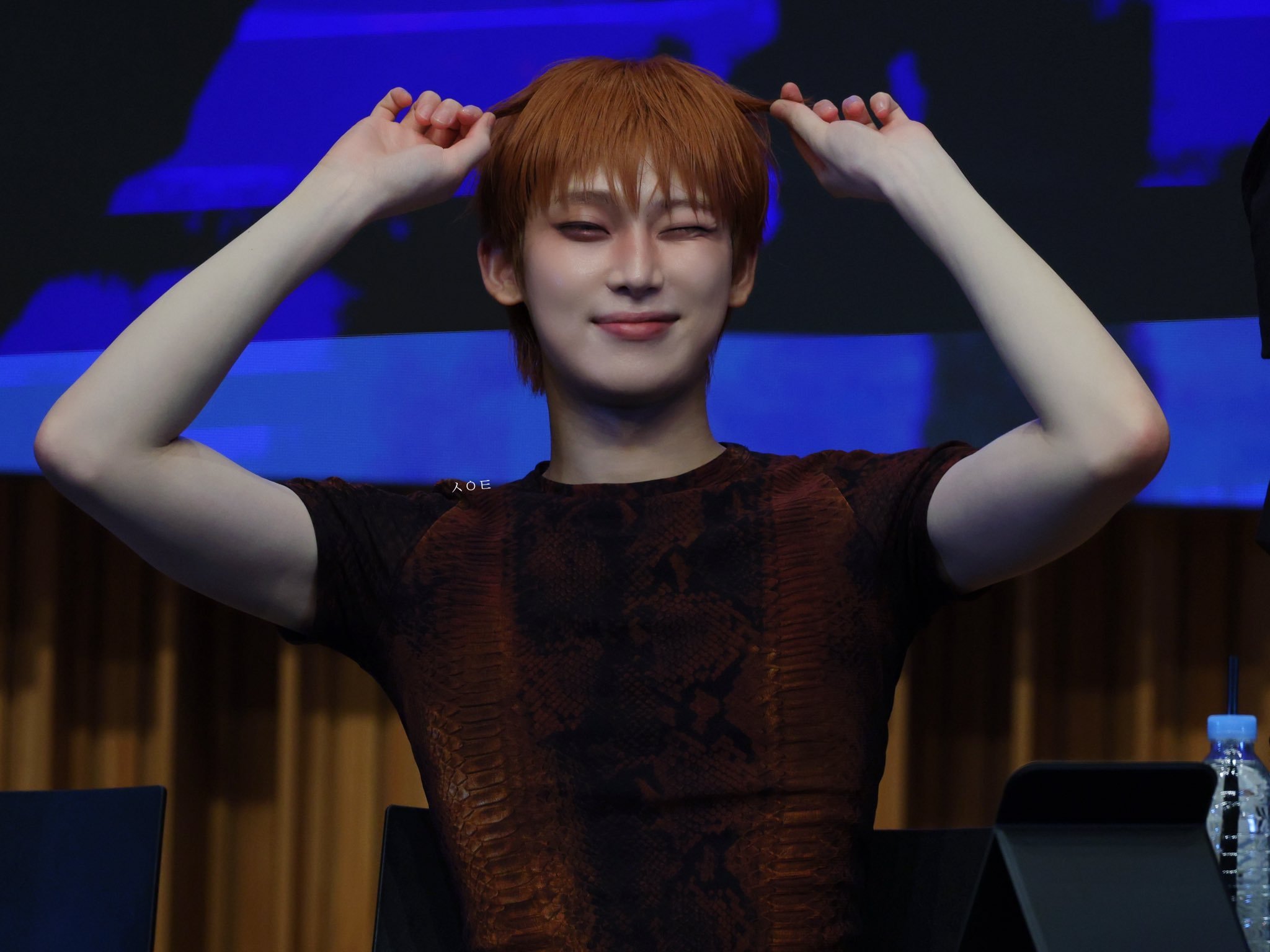 不会Wink的小狐狸ฅ՞•ﻌ•՞ฅcr.snt0624 ​​​