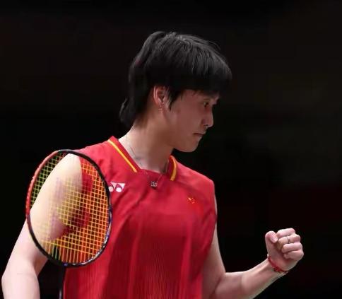 亚运会羽毛球，女团4枚奖牌/全部落位，日本惨败，10人成新科冠军

我认为，这枚