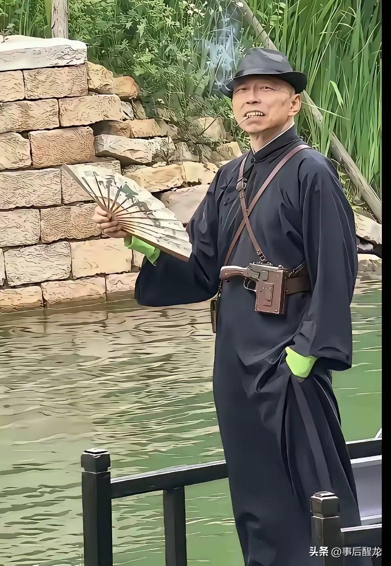 张朝阳近期又到大学讲物理课了！有人问张朝阳为何这么喜欢讲物理课？根据他的访谈，有