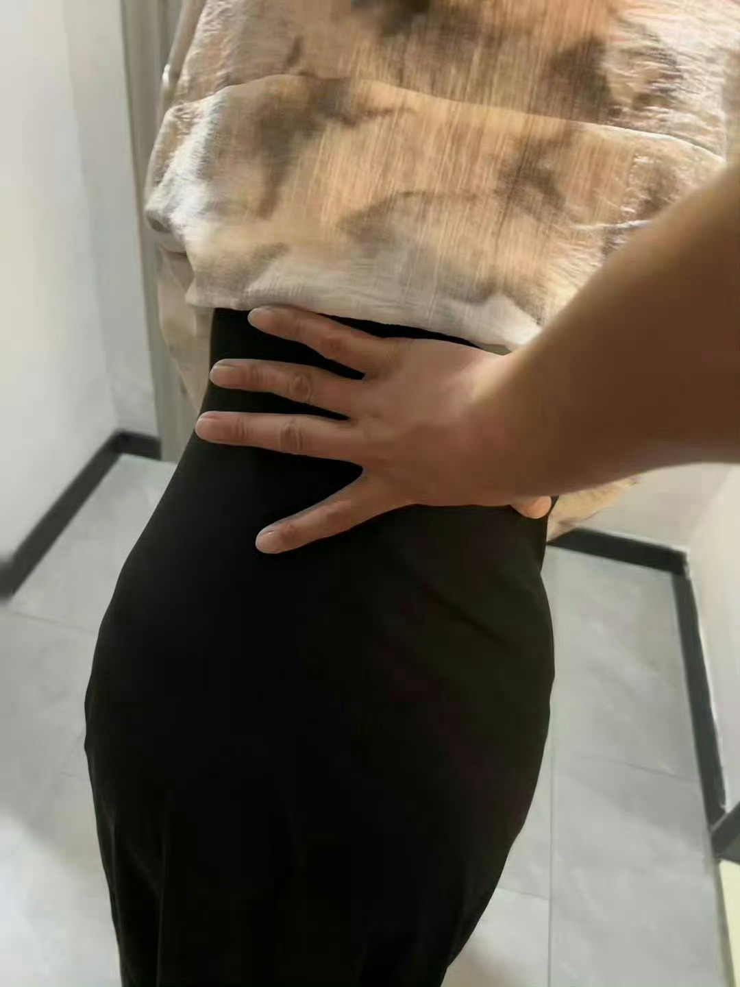这腰你能受得了吗？ ​​​[围观]  ​​​