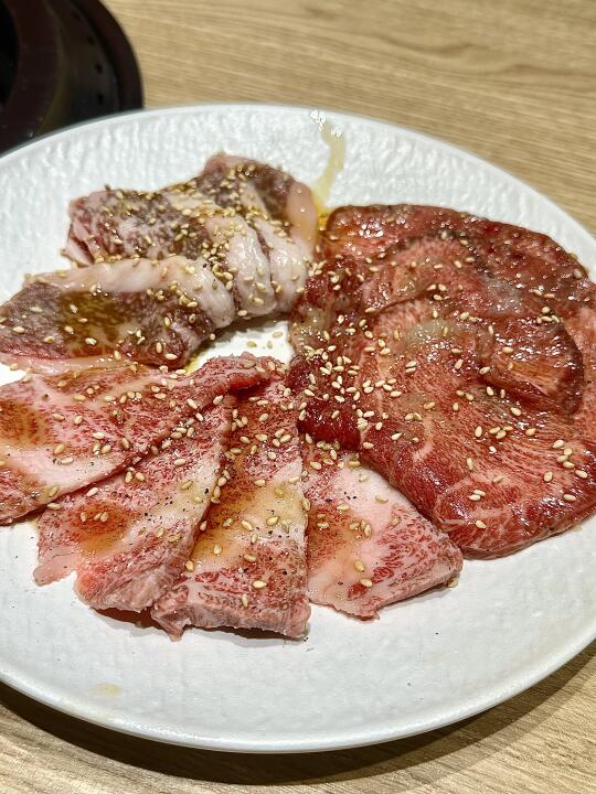 新宿🇯🇵|150r和牛自由🔥放肆烤，任性吃‼️