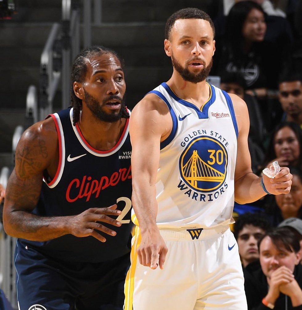 今天有媒体爆料称勇士在交易截止日前曾接近签下伦纳德但快船队最终退出了交易预计勇士