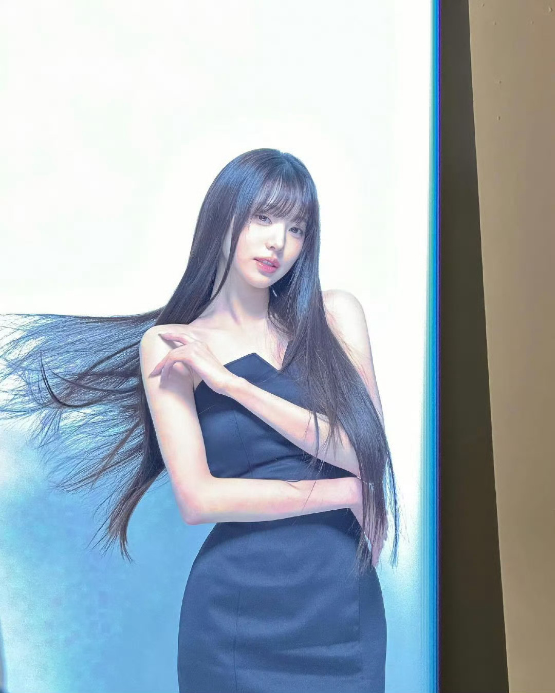 张元英ins更新🖤 ​​​