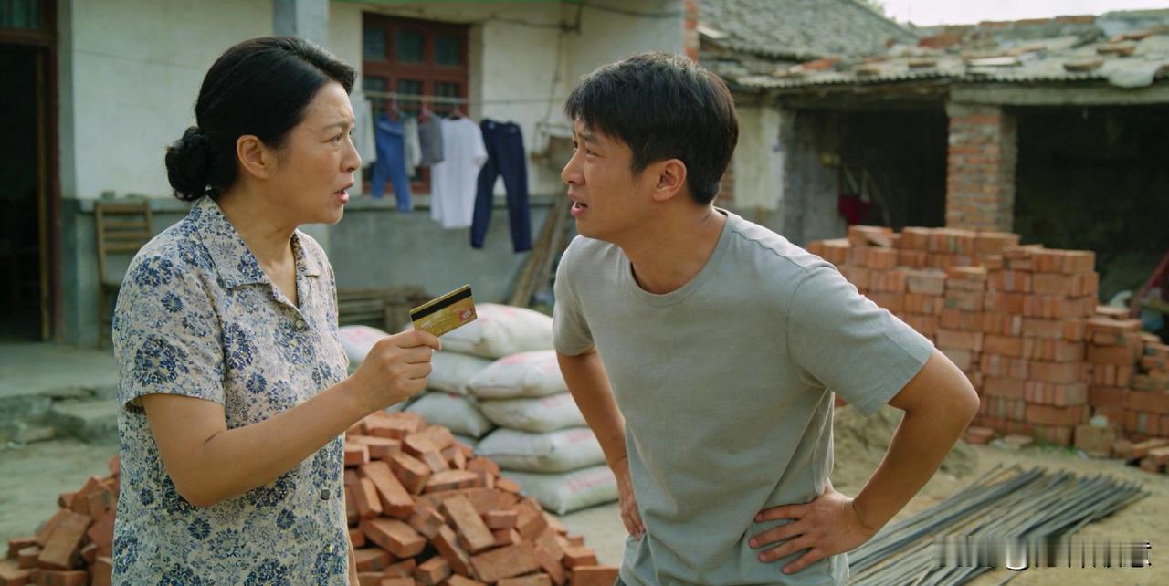 退休后帮亲戚看仓库，丢了货为啥要我赔？
我退休后在家闲着，远房表哥说他的仓库没人