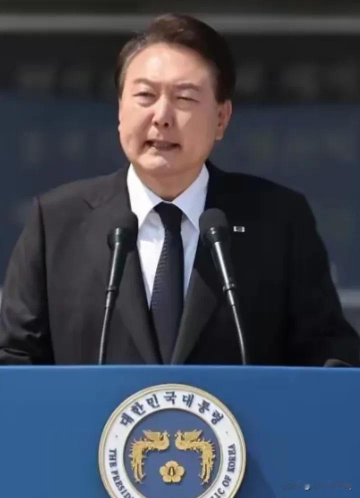 韩国政变，紧急戒严令解除，韩国政局发生惊天巨变！央视新闻 12 月 4 日报道。