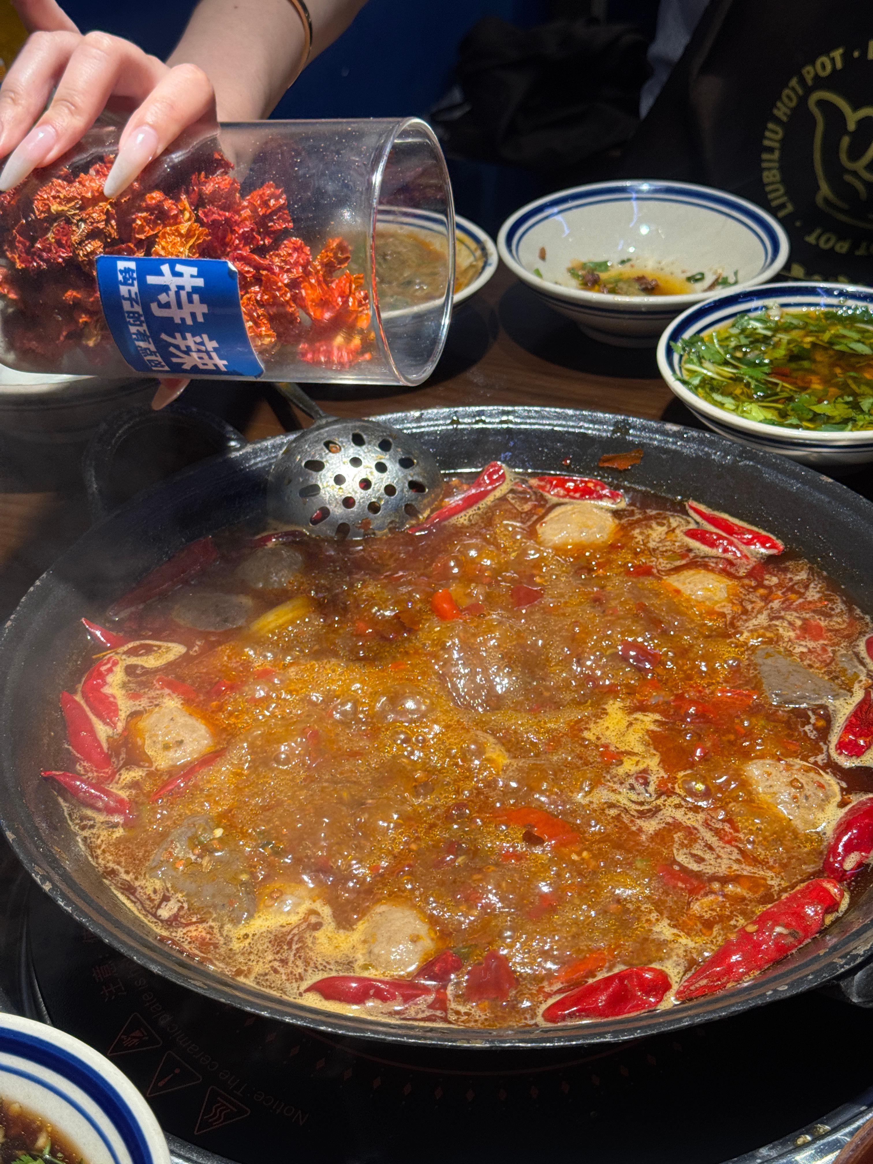 这班什么时候能上到头啊想起来我上次吃火锅还是1月1 ​​​