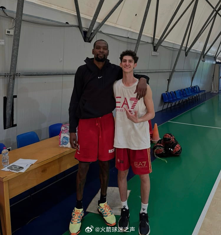 杜兰特穿着火箭球裤哈🤓🤓🤓杜兰特休斯顿火箭NBA吐槽大会 ​​​