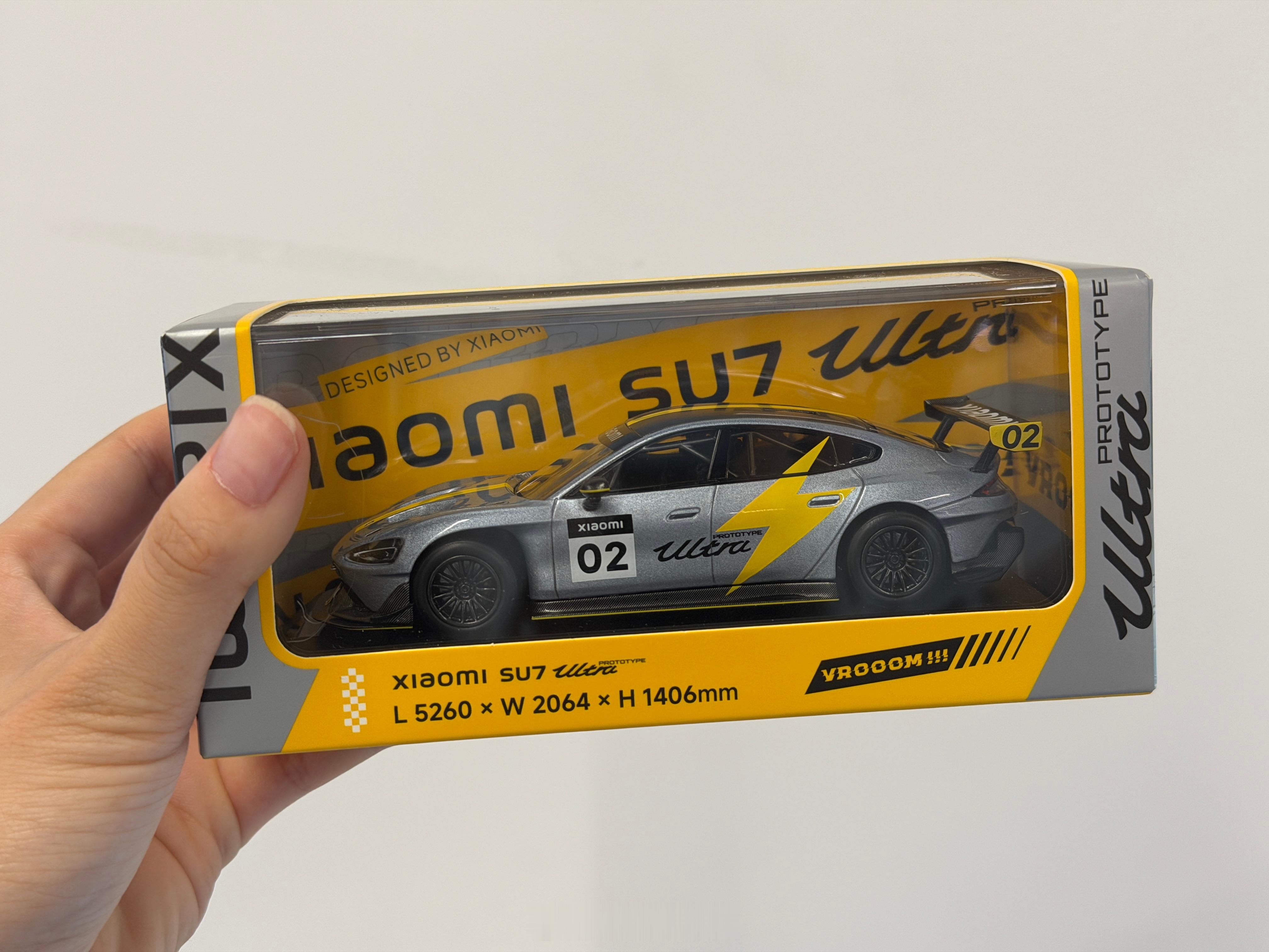 本周铁粉福利 评论抽1️⃣个铁粉送「小米SU7 Ultra车模」1:43 太空银