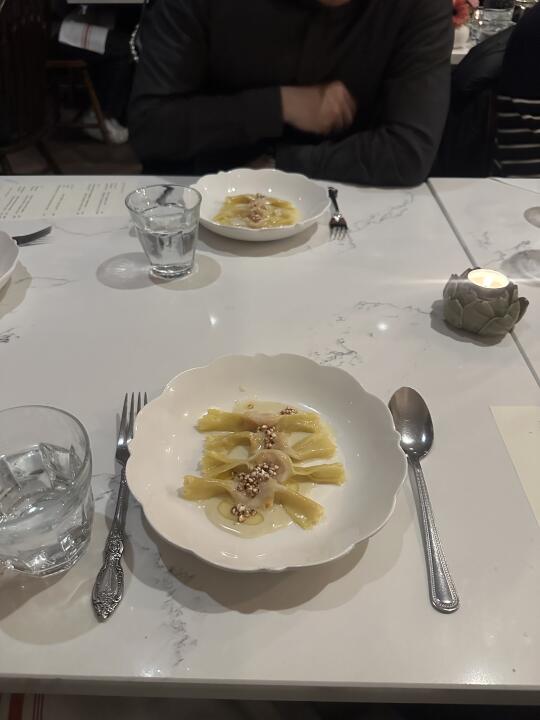 Her Place Supper Club ｜接受昂贵的家常菜
