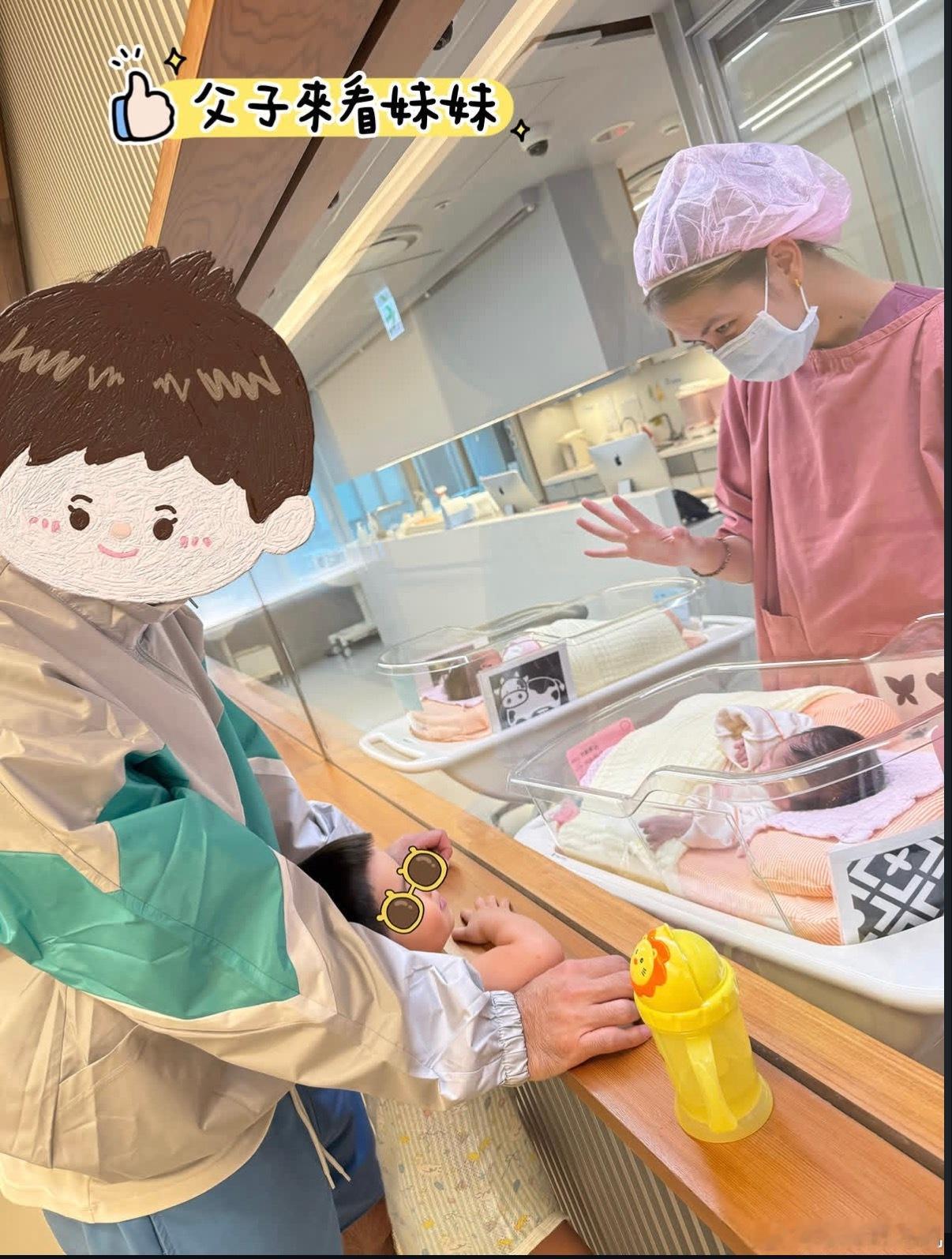 蝴蝶晒二胎双胞胎～～ ​​​
