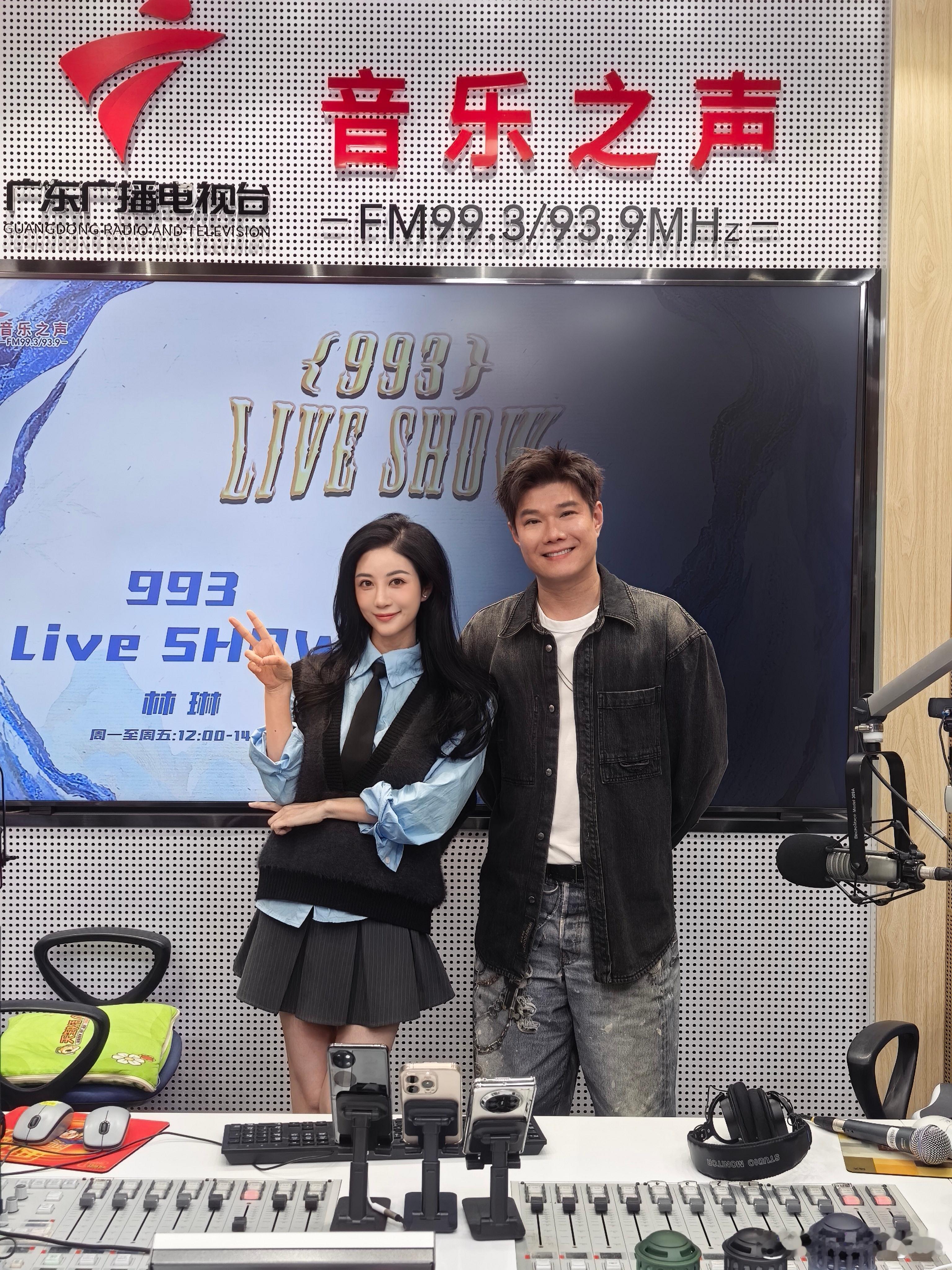 谢谢中年好声音张与辰做客节目[赞] ​​​