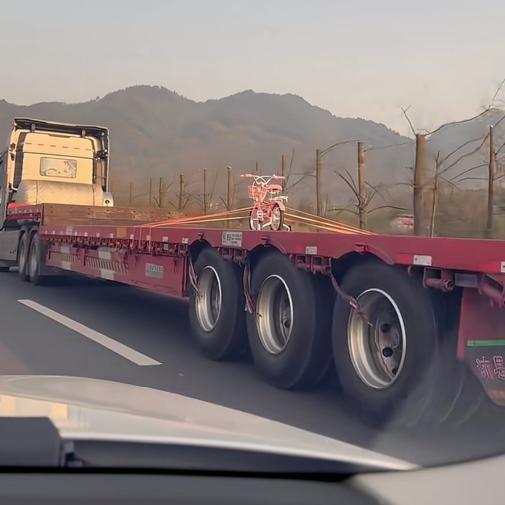 半挂拉的最轻，也是分量最重的一件东西 