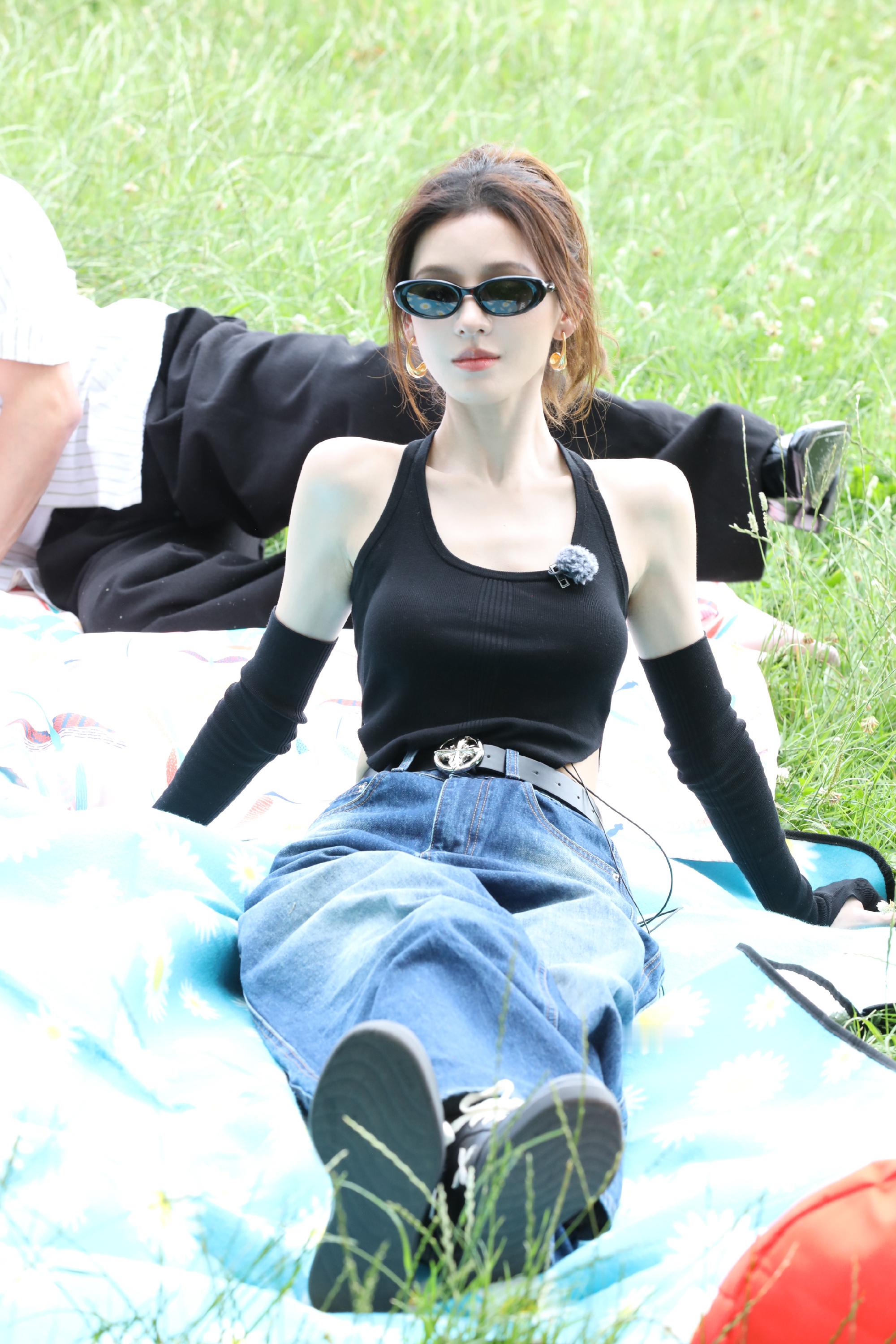 张予曦伦敦合伙人 丨张予曦有一双不会被拒绝的眼睛谁舍得拒绝我们家宝贝呀🥰 