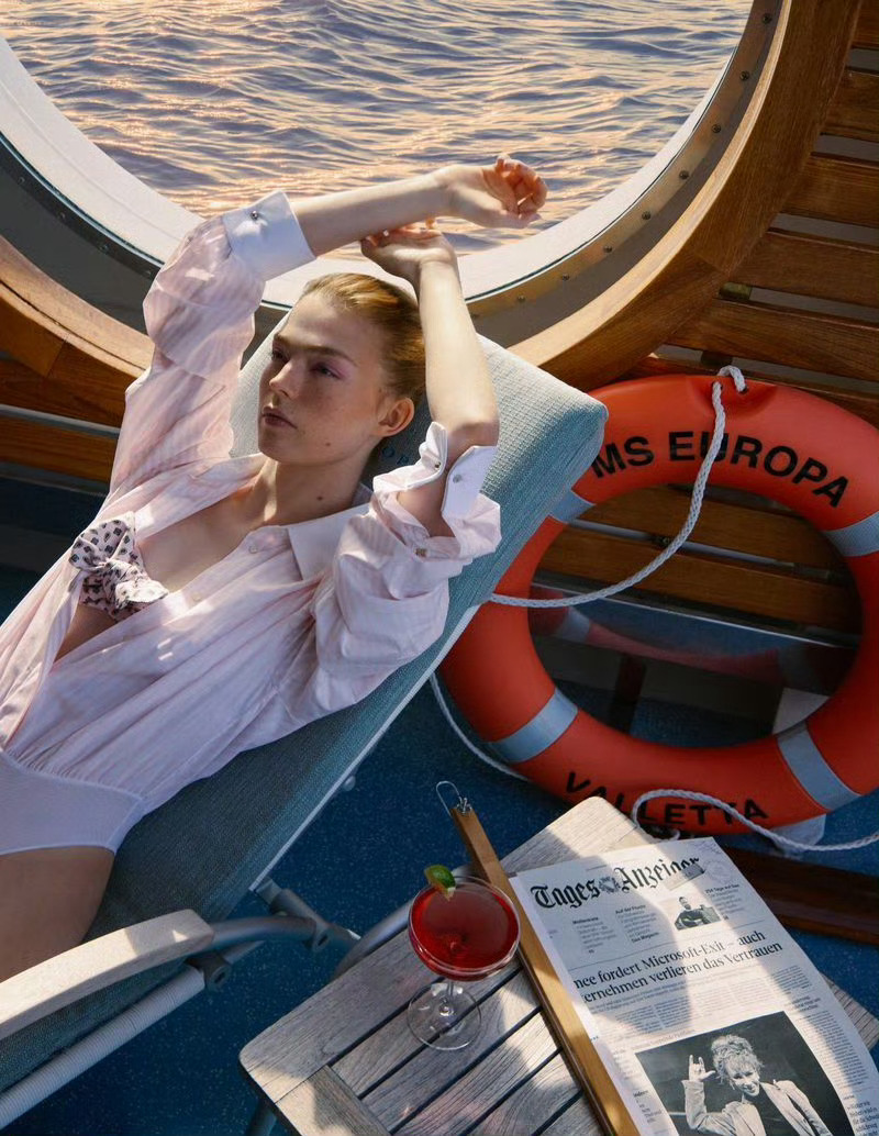 瑞士版《Schön!》March 2026摄影：June Tamo-Collin