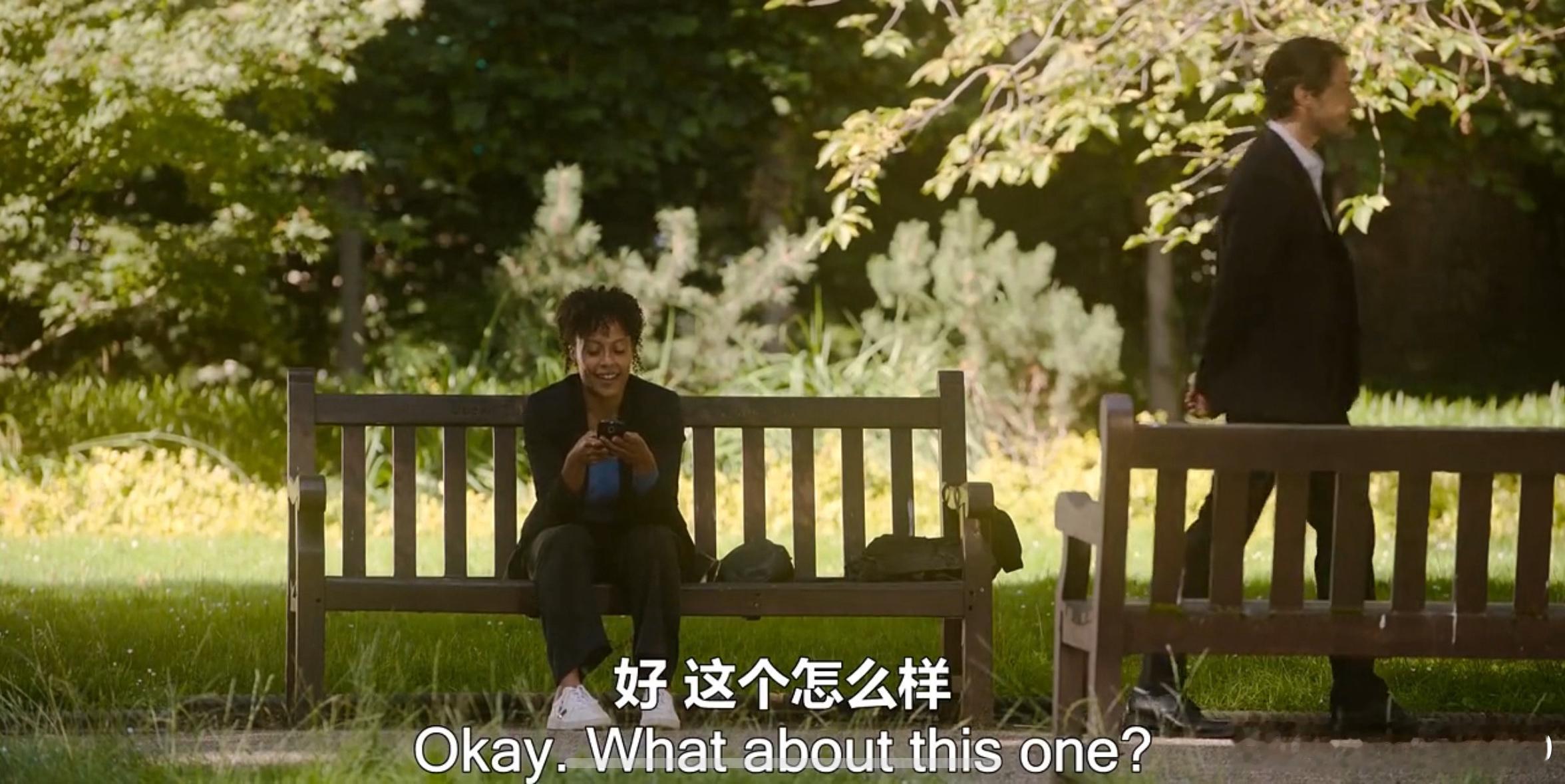 建筑、社区和大英群众。看Slow Horses的截图。 ​​​