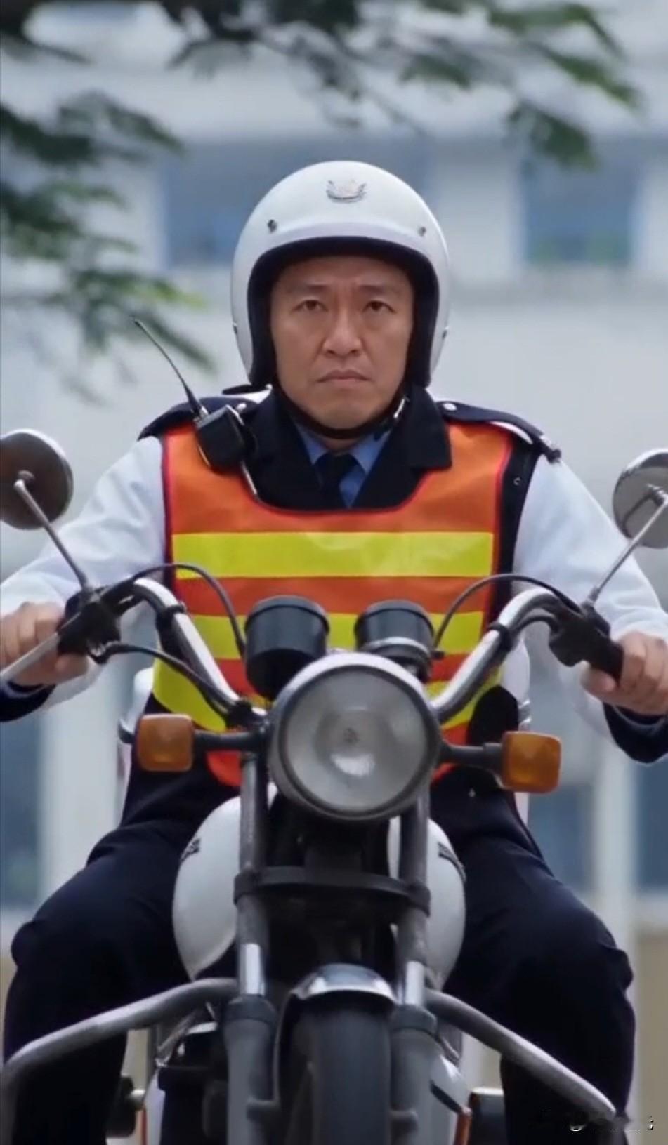 怎样忘掉生活中的烦恼这是心境的问题，如果说你的内心达不到一定的承受能力那么恐怕很