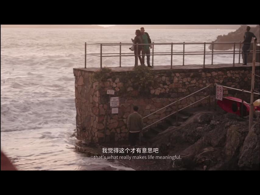 吴彦祖说想带上家人去村里住吴彦祖在短片里提及想法，希望带着家人前往小村庄，体验一