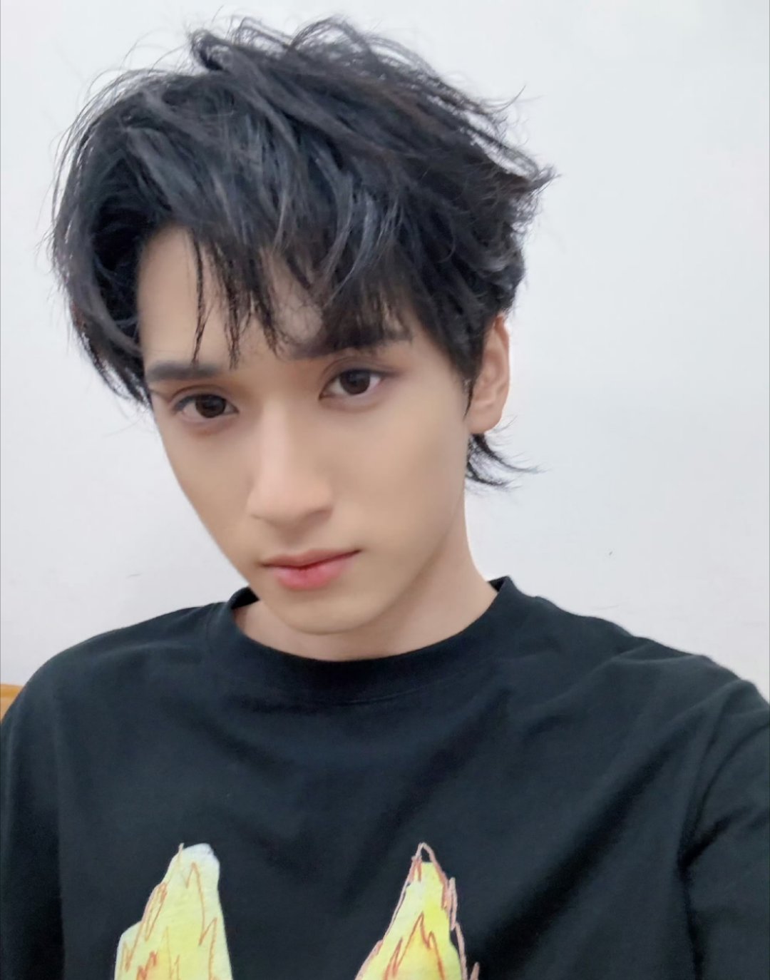 严浩翔安抚黄子韬 我们浩翔是个很好的人 就是小天使呀🥹 ​​​
