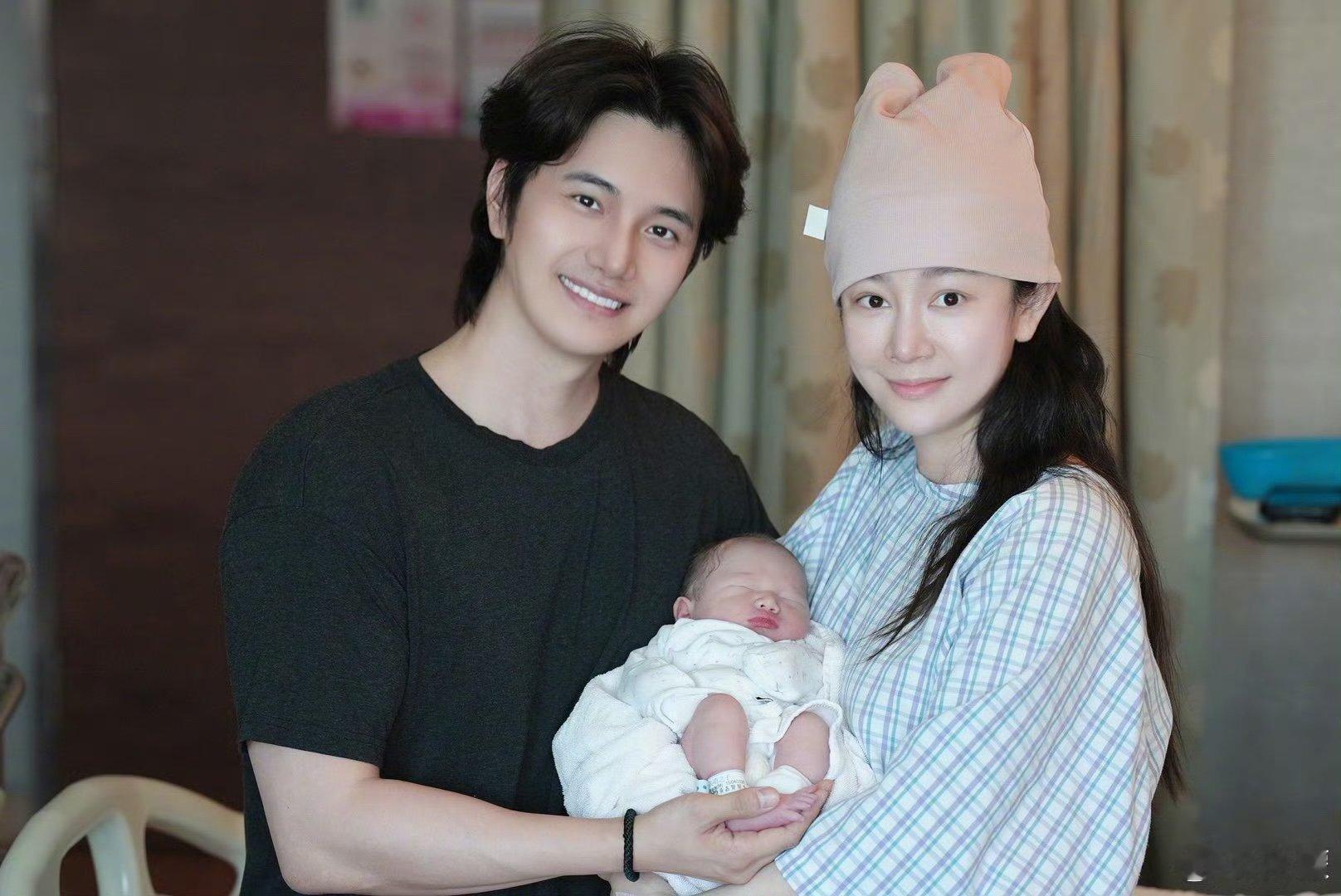 张檬备孕三年才怀上张檬韩国婆婆特意赶来香港张檬备孕三年才怀上，真的不容易啊 ​​