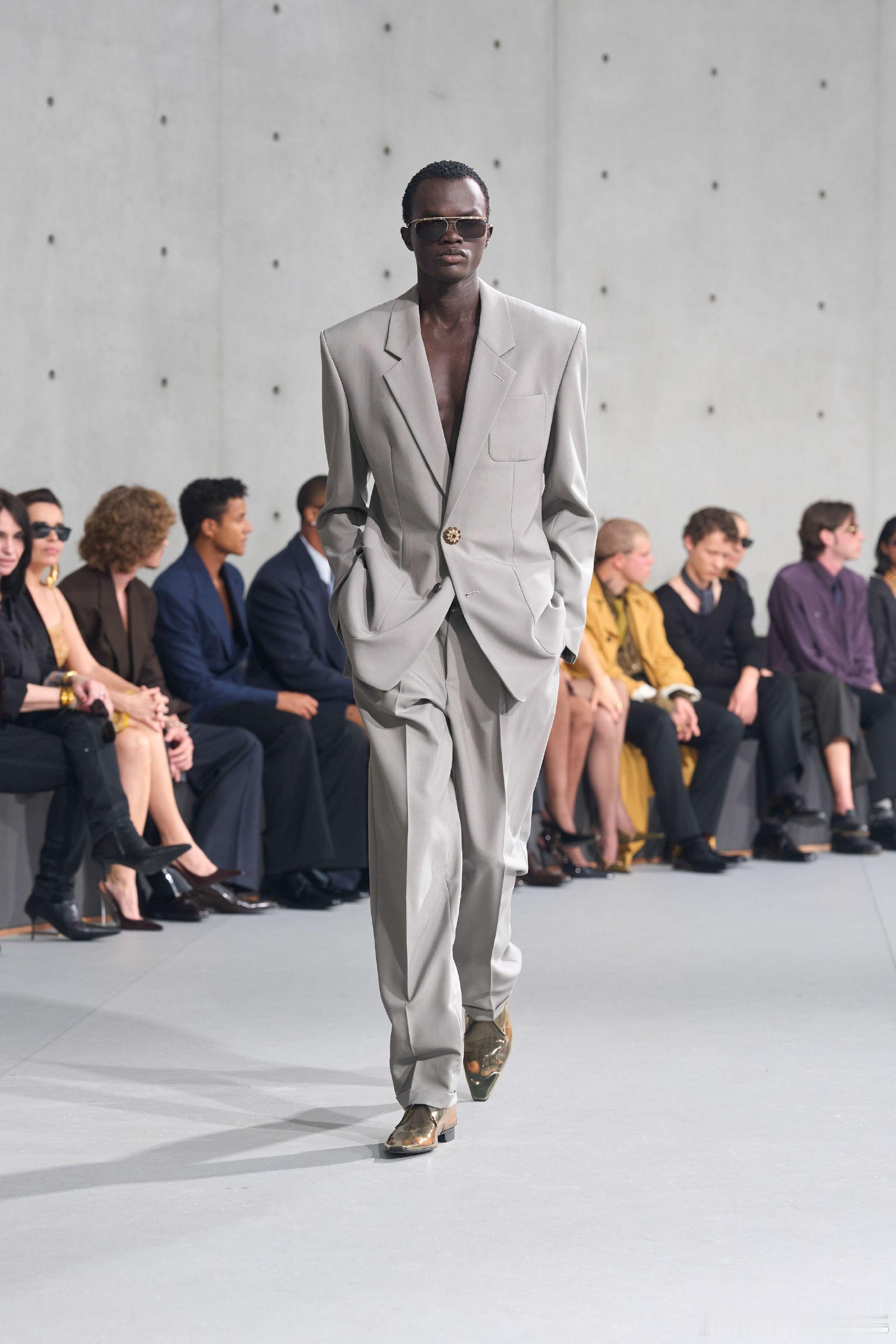 Saint Laurent  2027 春夏男装系列~男装周巴黎男装周
